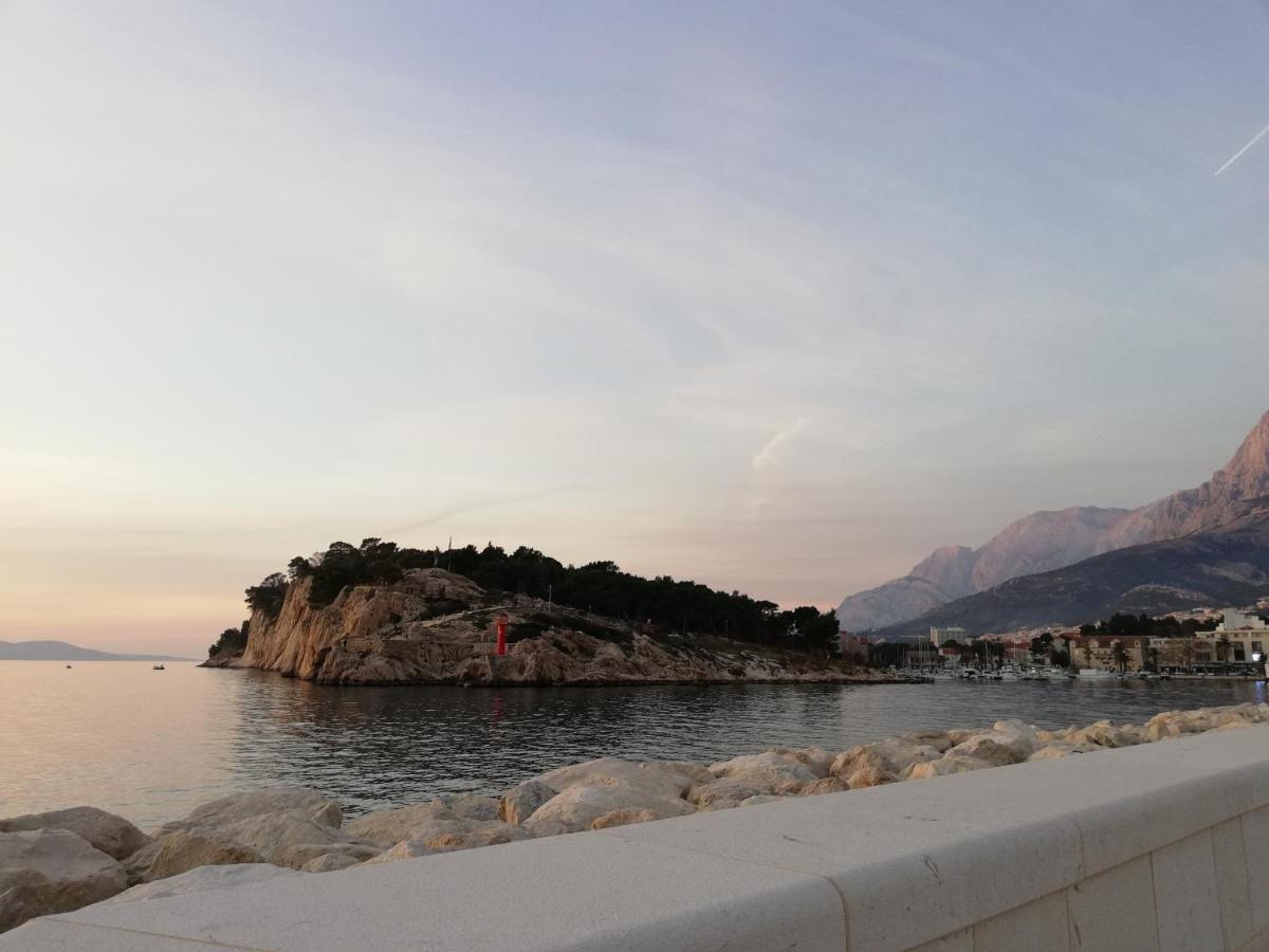Apartman Komadina Hotel Makarska Eksteriør billede