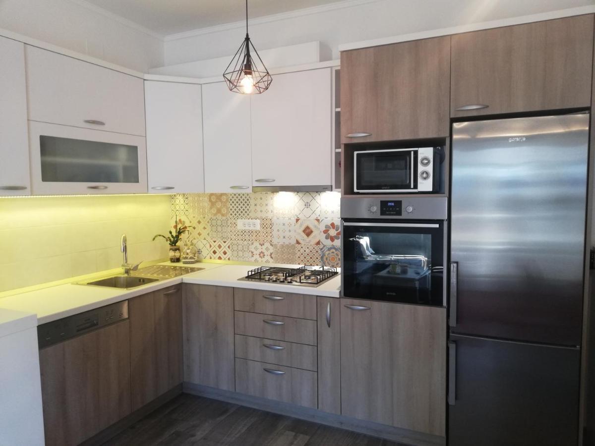 Apartman Komadina Hotel Makarska Eksteriør billede