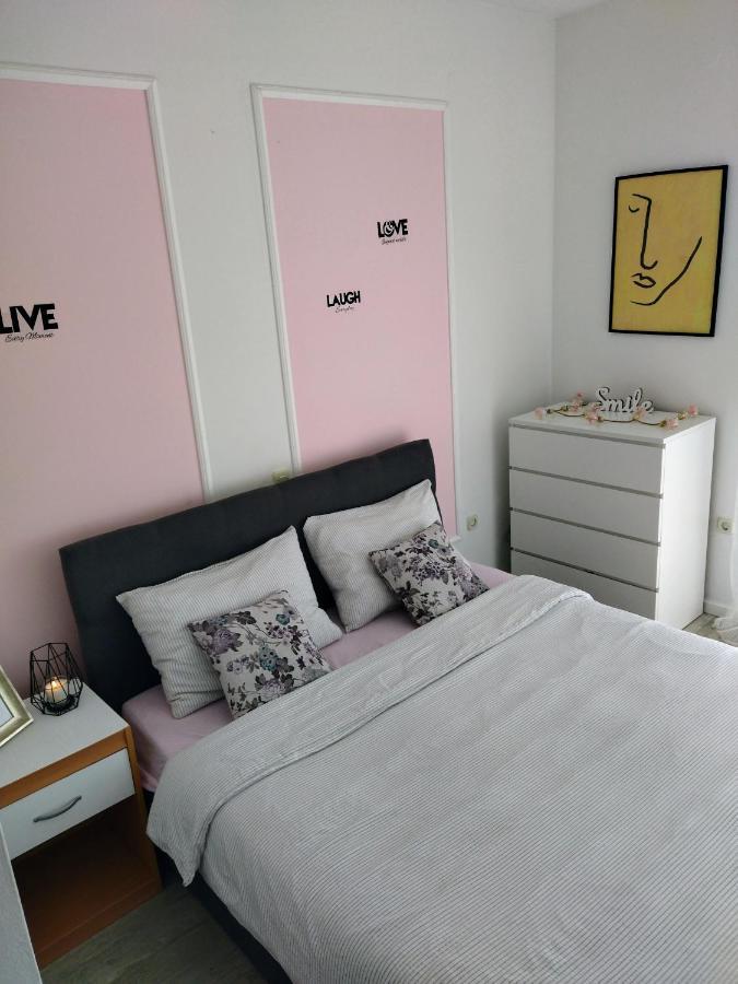 Apartman Komadina Hotel Makarska Eksteriør billede